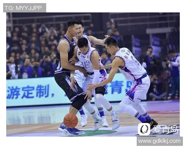 洛约拉对阵密歇根精彩直播全程回顾与赛后分析